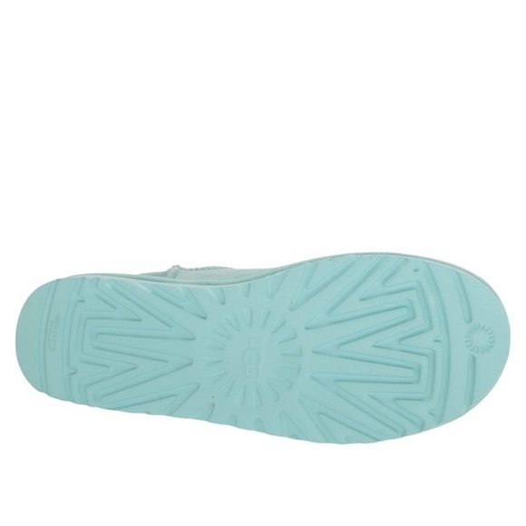 🎁 UGG Womens Classic Ultra Mini Ankle Boot - Picture 7 of 9